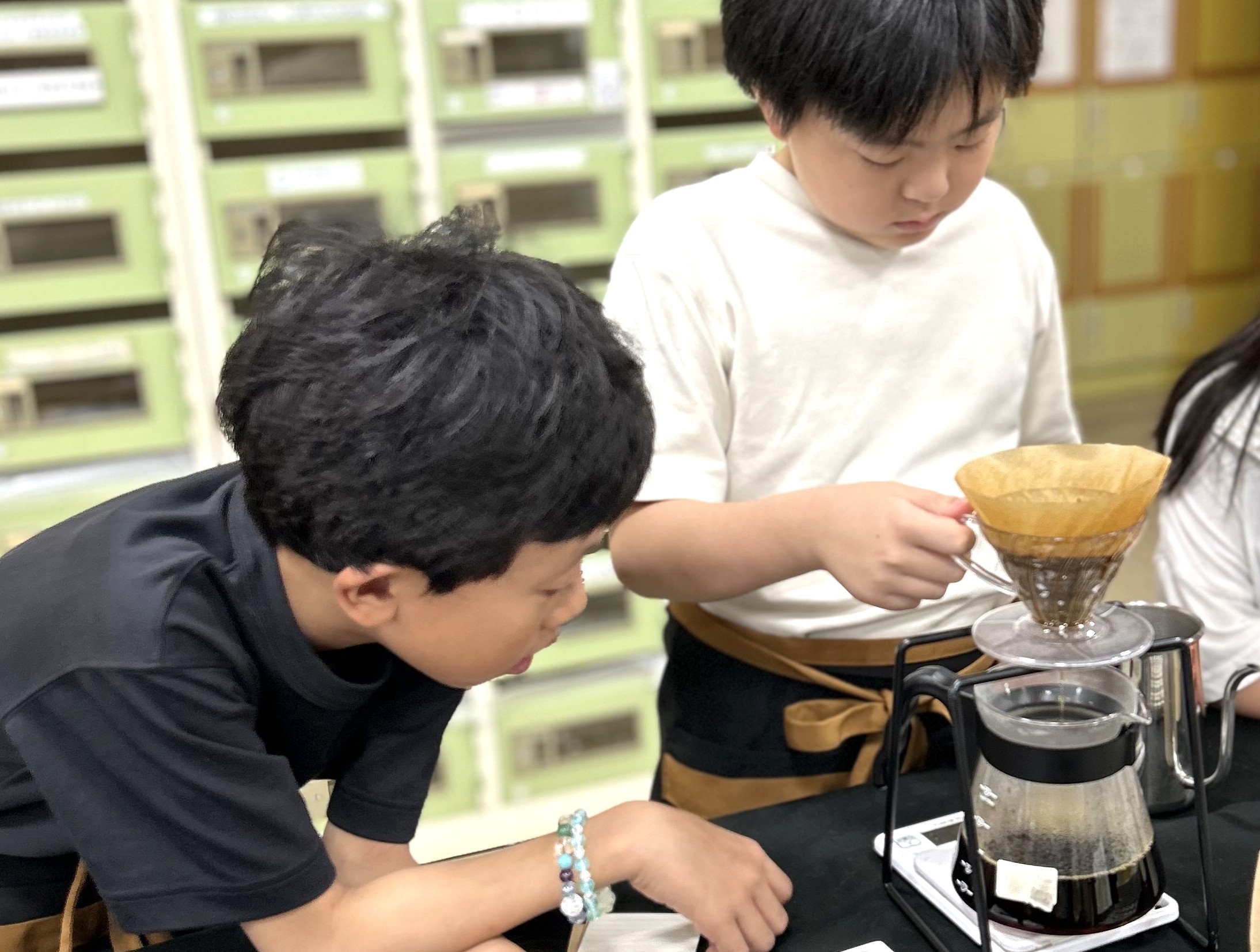 カフェ アンビシャス
